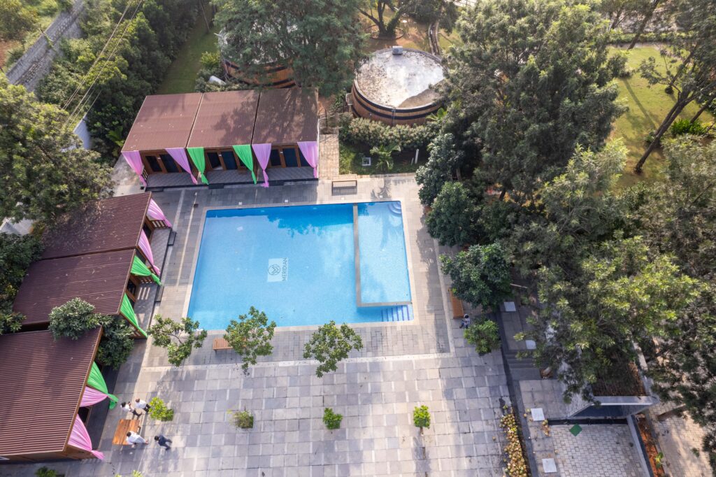 Pool Side Venue